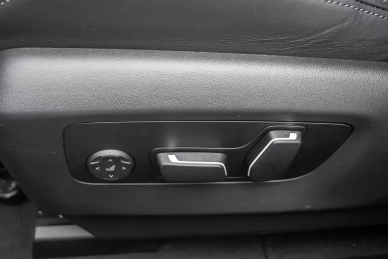 BMW M5 din 2024 cu 12.300 km - oferta BMW124699 - foto 11