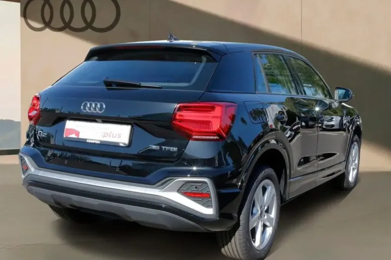 Audi Q2 din 2025 cu 5.700 km - oferta AUD124700 - foto 4