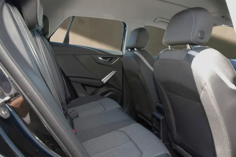 Audi Q2 din 2025 cu 5.700 km - oferta AUD124700 - foto 8