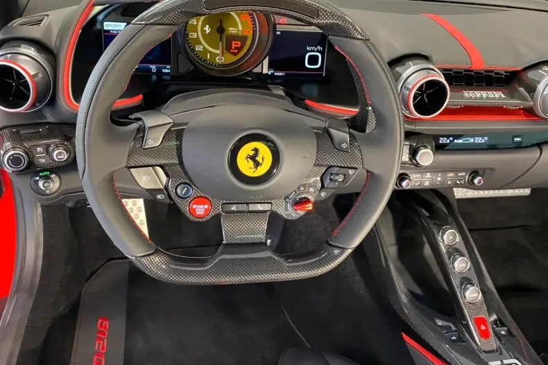 Ferrari 812 din 2022 cu 1.064 km - oferta FER124703 - foto 12