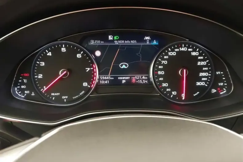 Audi A7 din 2022 cu 59.435 km - oferta AUD124725 - foto 10