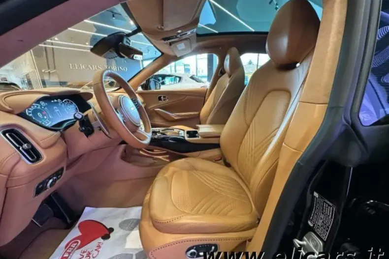 Aston Martin DBX din 2020 cu 70.778 km - oferta AST124727 - foto 8