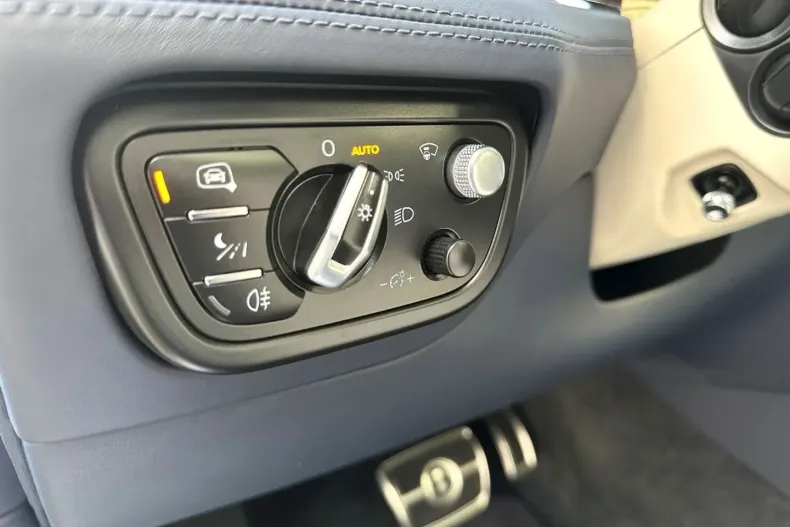 Bentley Bentayga din 2021 cu 36.422 km - oferta BEN124732 - foto 26