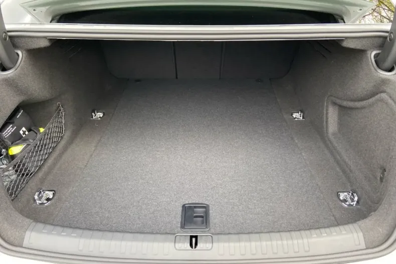 Audi A6 din 2024 cu 33.822 km - oferta AUD124759 - foto 16