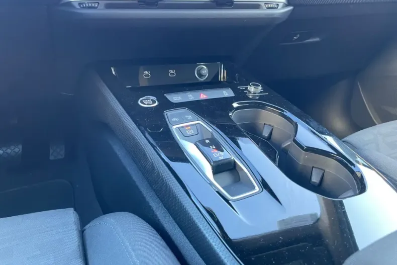 Audi A5 din 2025 cu 36.990 km - oferta AUD124785 - foto 6