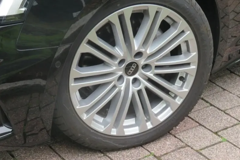 Audi A5 din 2022 cu 24.149 km - oferta AUD124787 - foto 3