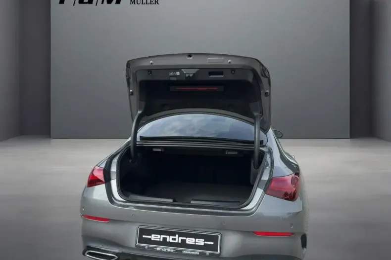 Mercedes-Benz CLA 220 din 2024 cu 21.992 km - oferta MER124803 - foto 5