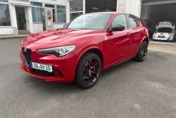Alfa Romeo Stelvio din 2023 - oferta ALF124822