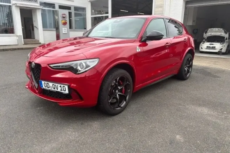 Alfa Romeo Stelvio din 2023 cu 12.000 km - oferta ALF124822 - foto 1