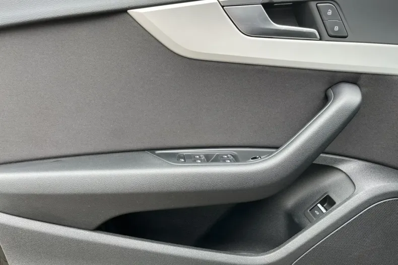 Audi A4 Allroad din 2022 cu 57.845 km - oferta AUD124826 - foto 13