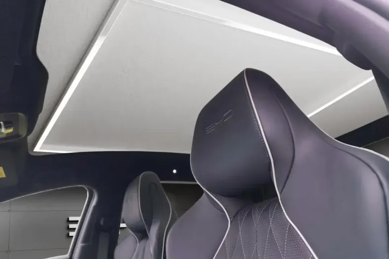 BYD SEAL din 2025 cu 4.990 km - oferta BYD124834 - foto 12