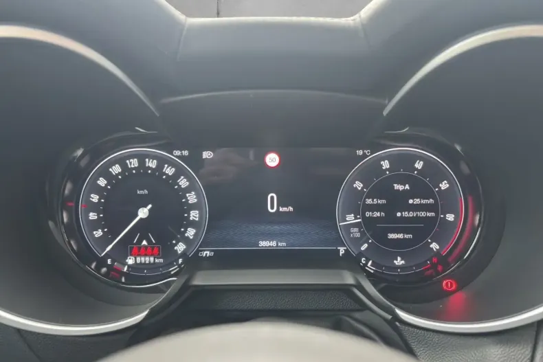 Alfa Romeo Stelvio din 2024 cu 39.140 km - oferta ALF124845 - foto 11