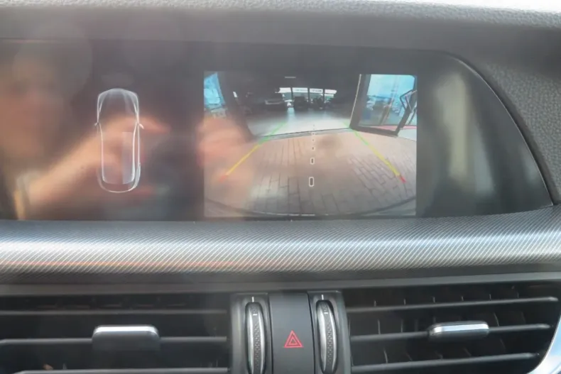 Alfa Romeo Stelvio din 2023 cu 16.700 km - oferta ALF124846 - foto 15