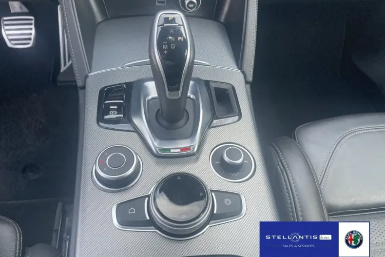 Alfa Romeo Stelvio din 2024 cu 45.550 km - oferta ALF124848 - foto 15