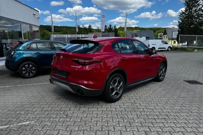 Alfa Romeo Stelvio din 2023 cu 17.817 km - oferta ALF124849 - foto 4