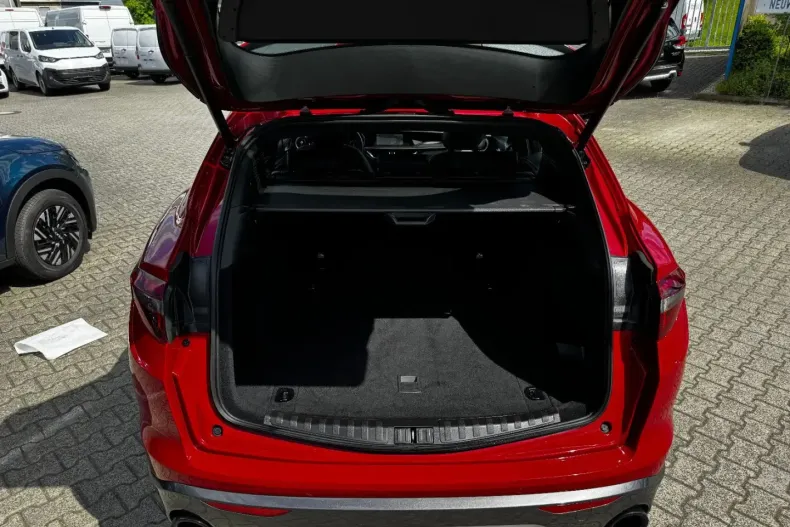 Alfa Romeo Stelvio din 2023 cu 17.817 km - oferta ALF124849 - foto 9