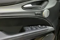 Alfa Romeo Stelvio din 2024 cu 48.158 km - oferta ALF124852 - foto 11