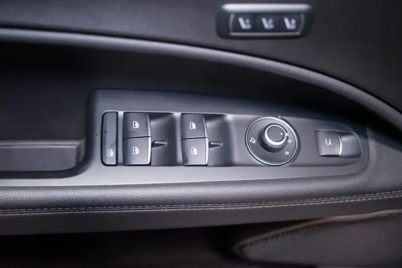 Alfa Romeo Stelvio din 2023 cu 31.469 km - oferta ALF124854 - foto 14