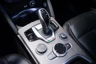 Alfa Romeo Stelvio din 2023 cu 31.469 km - oferta ALF124854 - foto 29