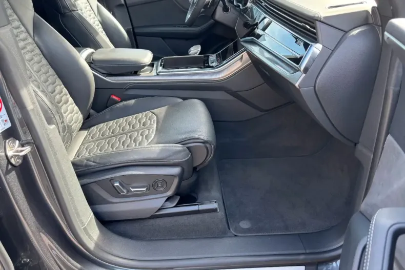 Audi RSQ8 din 2024 cu 22.234 km - oferta AUD124856 - foto 9