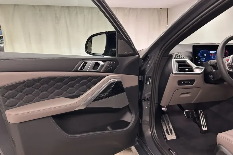 BMW X6 M din 2024 cu 9.901 km - oferta BMW124861 - foto 33