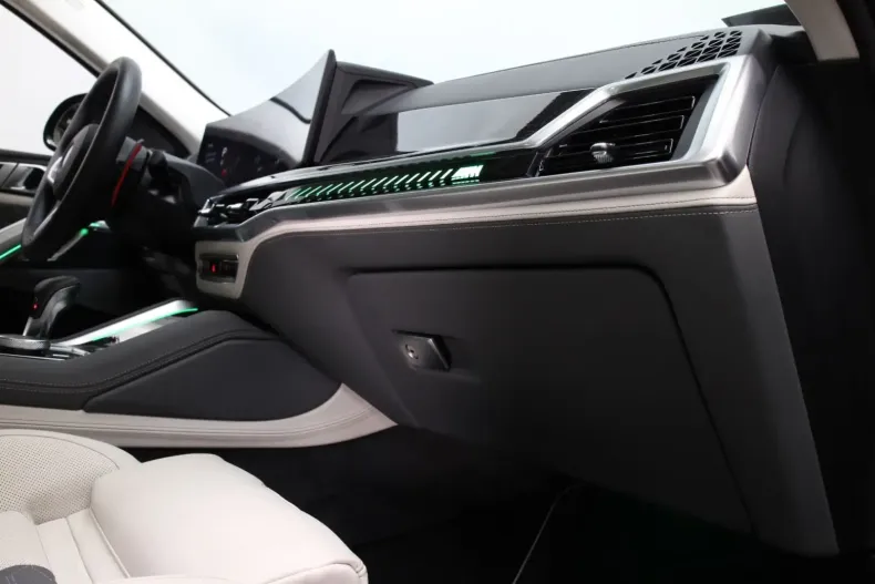 BMW X6 M din 2024 cu 5.150 km - oferta BMW124864 - foto 24