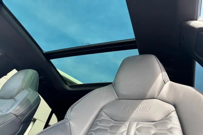 Audi RSQ8 din 2024 cu 22.234 km - oferta AUD124888 - foto 11