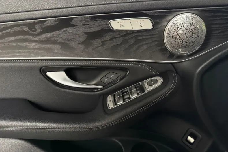 Mercedes-Benz GLC 200 din 2020 cu 94.500 km - oferta MER124889 - foto 13