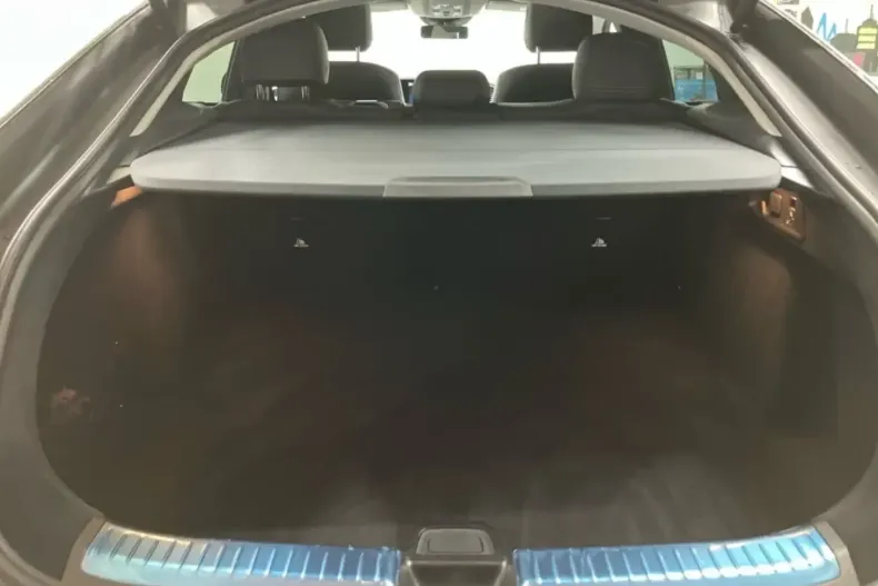 Mercedes-Benz GLE 53 AMG din 2024 cu 18.667 km - oferta MER124890 - foto 13