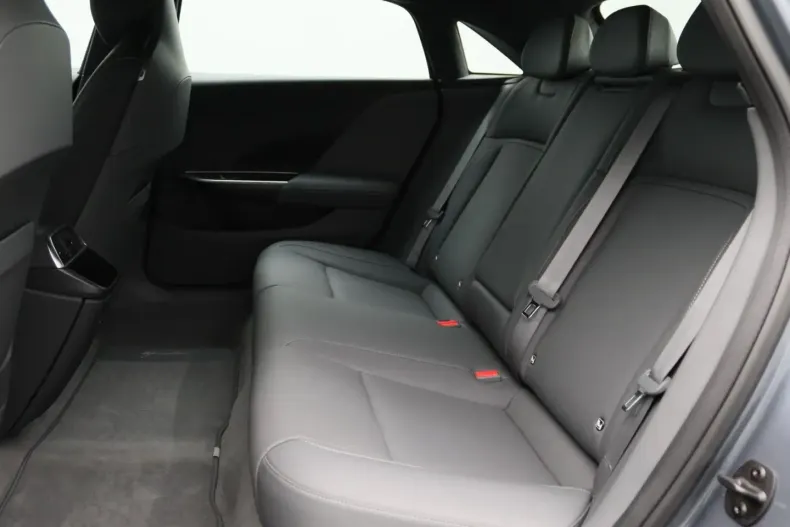 Lucid Air din 2024 cu 21.261 km - oferta LUC124896 - foto 7