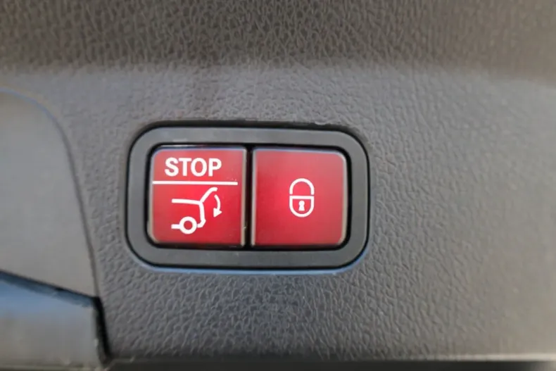 Mercedes-Benz GLE 350 din 2022 cu 82.994 km - oferta MER124909 - foto 27