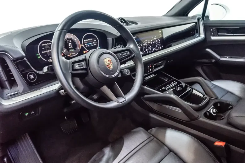 Porsche Cayenne din 2024 cu 11.907 km - oferta POR124926 - foto 11