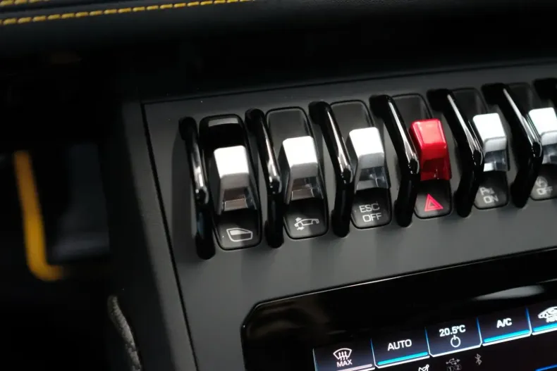 Lamborghini Huracán din 2022 cu 8.500 km - oferta LAM124973 - foto 21