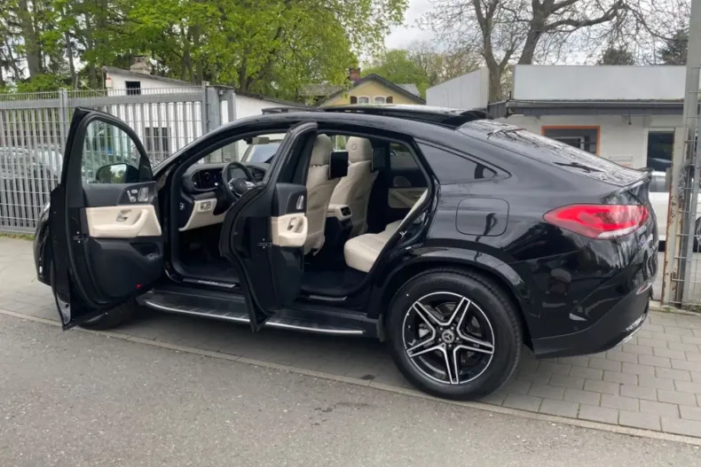 Mercedes-Benz GLE 350 din 2021 cu 7.950 km - oferta MER124984 - foto 18