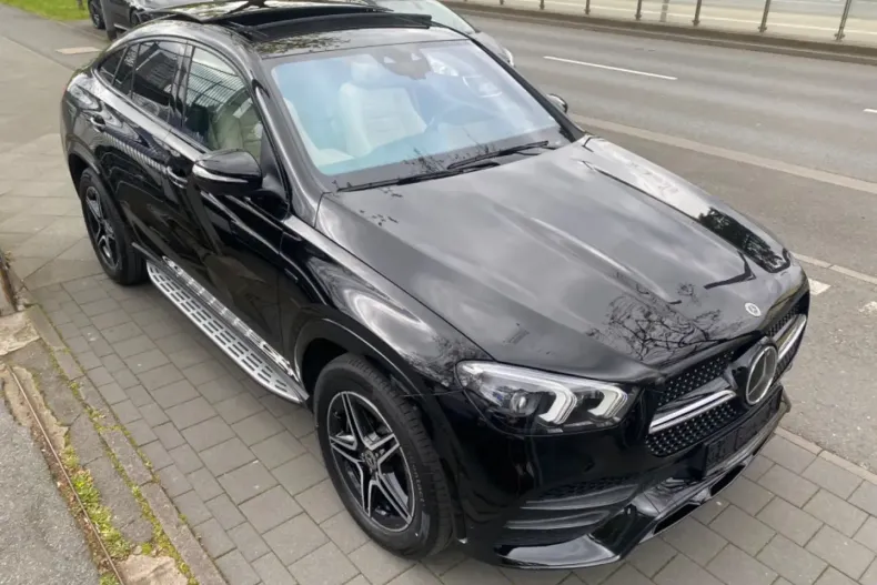Mercedes-Benz GLE 350 din 2021 cu 7.950 km - oferta MER124984 - foto 19