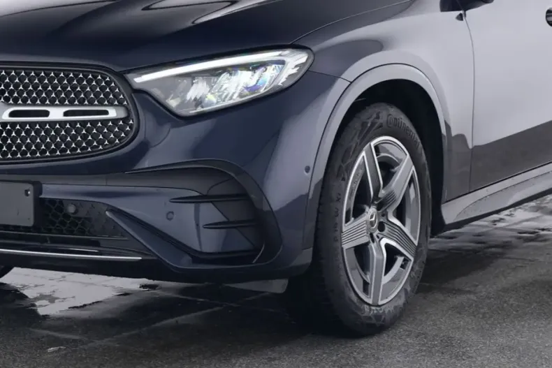 Mercedes-Benz GLC 200 din 2023 cu 21.570 km - oferta MER124986 - foto 2