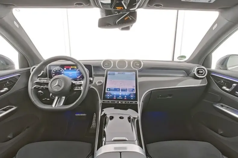 Mercedes-Benz GLC 200 din 2023 cu 21.570 km - oferta MER124986 - foto 7