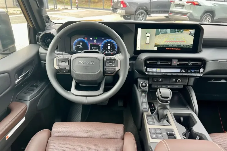 Toyota Land Cruiser din 2024 cu 7 km - oferta TOY124989 - foto 20