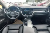 Volvo XC60 din 2022 cu 11.370 km - oferta VOL124991 - foto 11