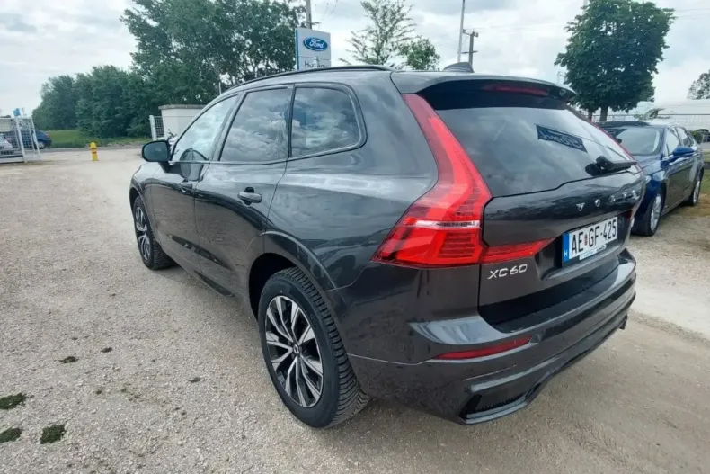 Volvo XC60 din 2023 cu 10.350 km - oferta VOL124992 - foto 5