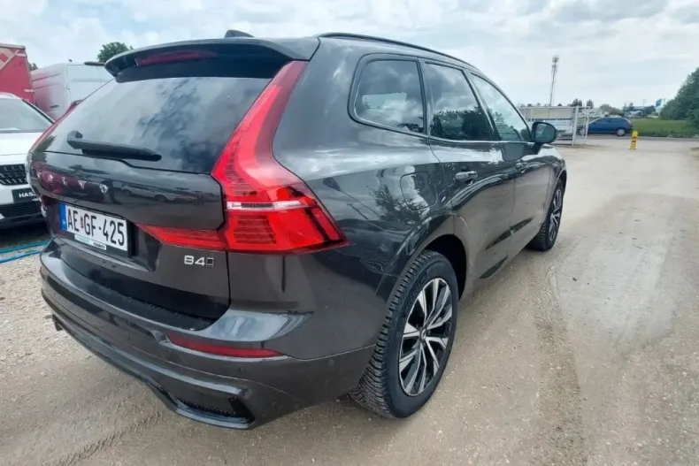 Volvo XC60 din 2023 cu 10.350 km - oferta VOL124992 - foto 7