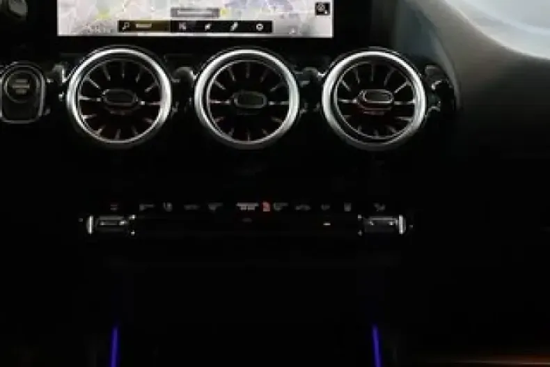 Mercedes-Benz B 250 din 2022 cu 20.000 km - oferta MER124994 - foto 14