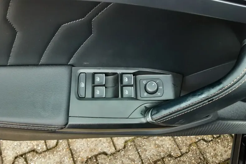 Cupra Formentor din 2022 cu 25.400 km - oferta CUP124995 - foto 13