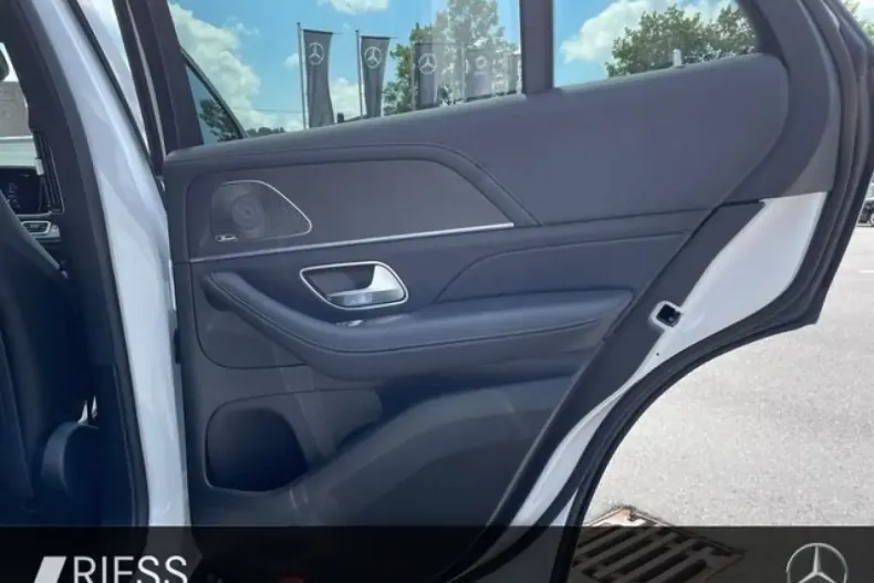 Mercedes-Benz GLE 53 AMG din 2024 cu 9.000 km - oferta MER124997 - foto 10