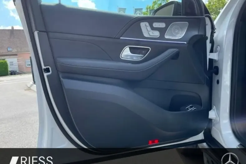 Mercedes-Benz GLE 53 AMG din 2024 cu 9.000 km - oferta MER124997 - foto 13