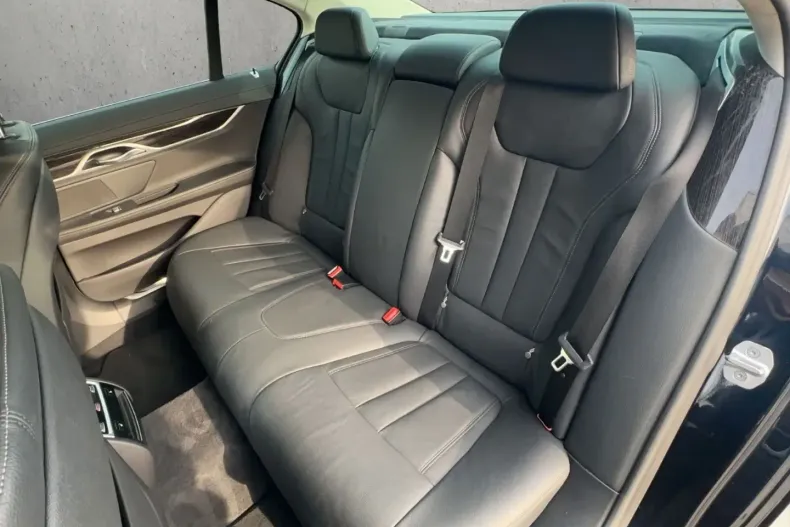 BMW 730 din 2020 cu 74.000 km - oferta BMW125000 - foto 13