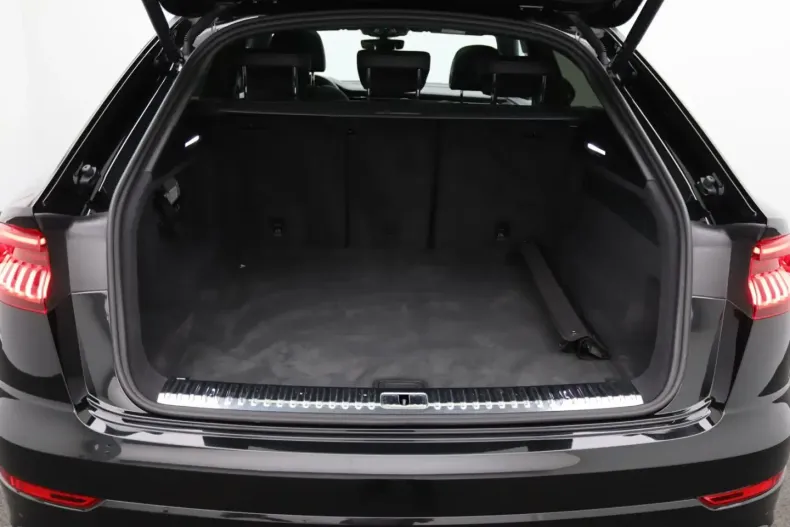 Audi Q8 din 2022 cu 57.000 km - oferta AUD125002 - foto 8