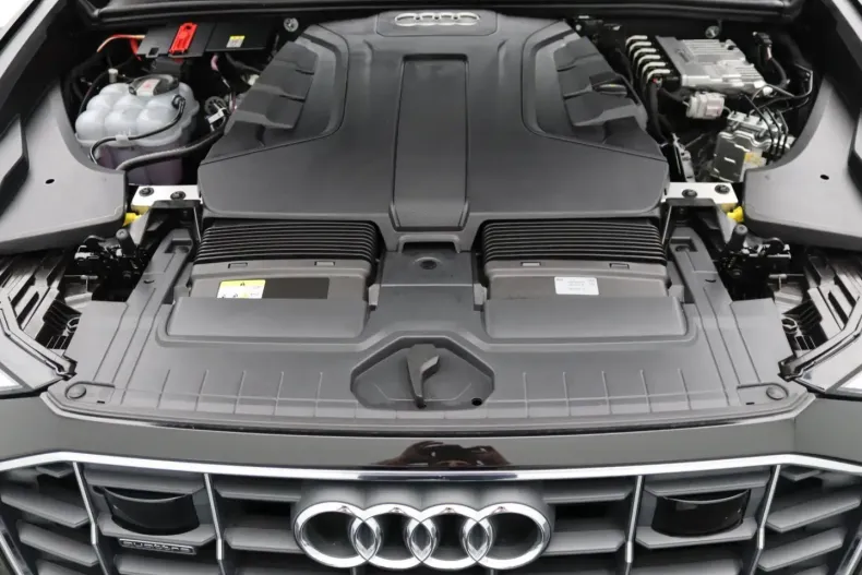 Audi Q8 din 2022 cu 57.000 km - oferta AUD125002 - foto 18