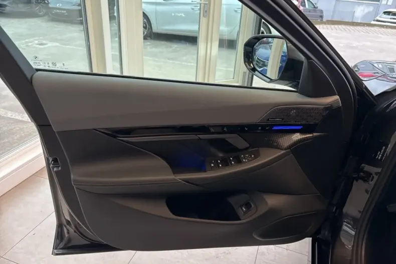 BMW 540 din 2024 cu 6.125 km - oferta BMW125003 - foto 7