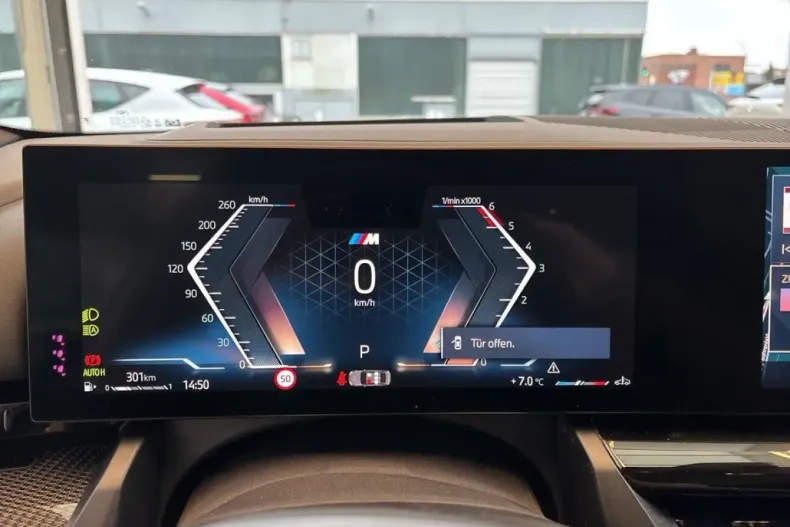 BMW 540 din 2024 cu 6.125 km - oferta BMW125003 - foto 13